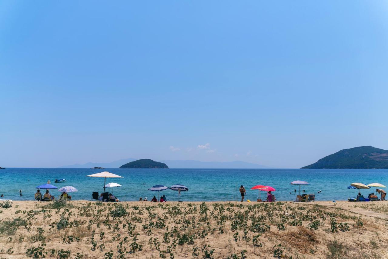 Aqua Heaven Apartment Nea Iraklitsa Екстериор снимка